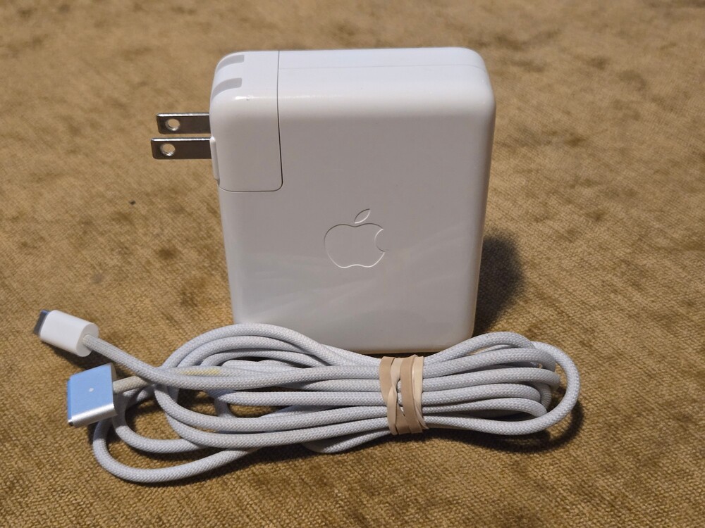 OEM Apple 140W USB-C Power Adapter A2452 Charger w/ Braided Cable MacBook Pro M1